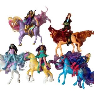Lot of Unicorn Academy Dolls and Unicorns
